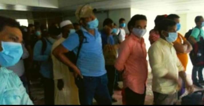 ৩০২ বাংলাদেশিকে রাষ্ট্রবিরোধী ষড়যন্ত্রে লিপ্ত থাকায় বিভিন্ন দেশে থেকে ফেরত আসলো