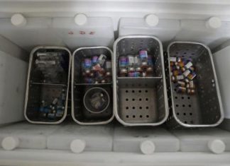 বিশেষ গুদাম বানাচ্ছে করোনা টিকা মজুতে ভারত