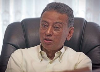 এ বছরের মধ্যে সরকারের বিদায় ঘণ্টা বেজে যাবে: আমীর খসরু
