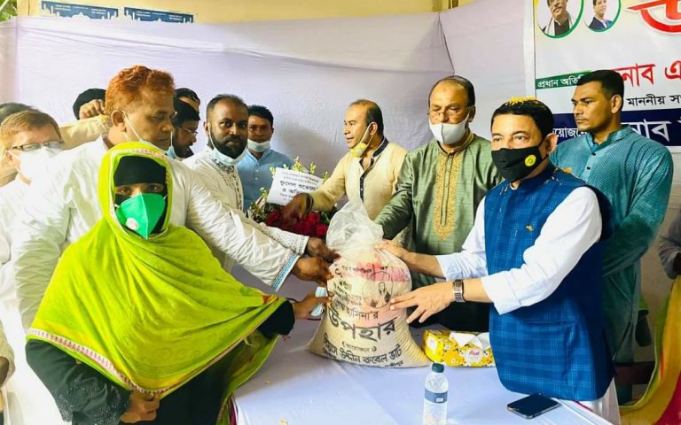 লক্ষ্মীপুরে প্রধানমন্ত্রীর জন্য দোয়া চাইলেন এমপি নয়ন