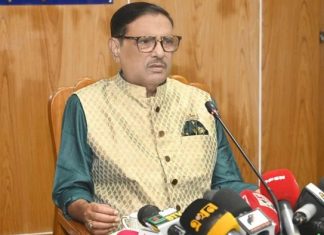 তত্ত্বাবধায়কের দাবি ছাড়ুন নয়তো পাকিস্তান চলে যান: বিএনপিকে কাদের