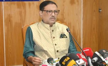 তত্ত্বাবধায়কের দাবি ছাড়ুন নয়তো পাকিস্তান চলে যান: বিএনপিকে কাদের