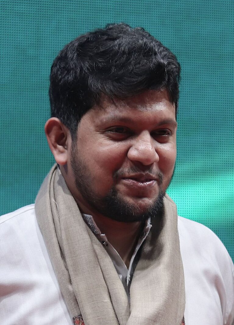 তথ্য ও সম্প্রচার মন্ত্রণালয়ের নতুন উপদেষ্টা হলেন মো. মাহফুজ আলম